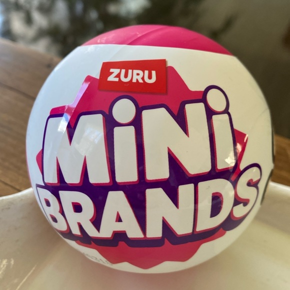 Zuru Mini Brands Retro Series Sealed Mystery Capsule - Surprise Mini Toys - Picture 1 of 7
